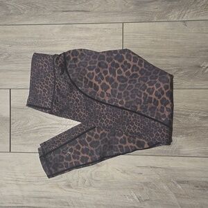 Cheetah leggings